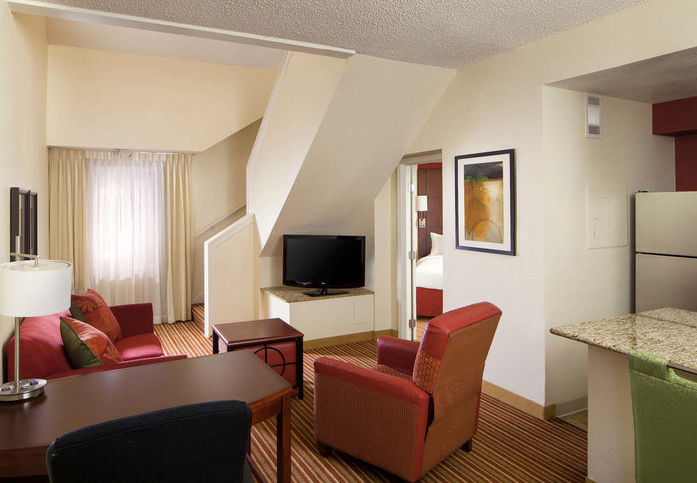 Sonesta Simply Suites Memphis East Poplar Pike Eksteriør billede